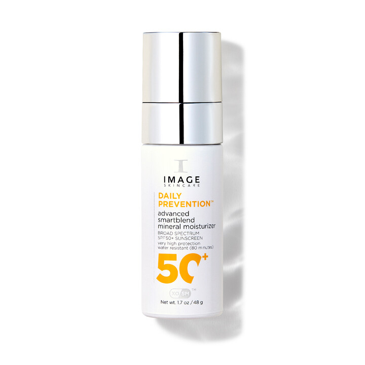 DAILY PREVENTION advanced smartblend mineral moisturiser SPF 50+