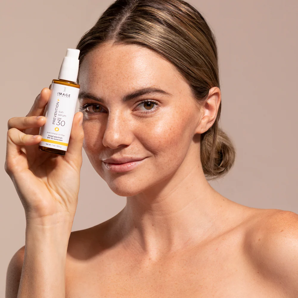 PREVENTION+® sun serum SPF 30 untinted - Image 4