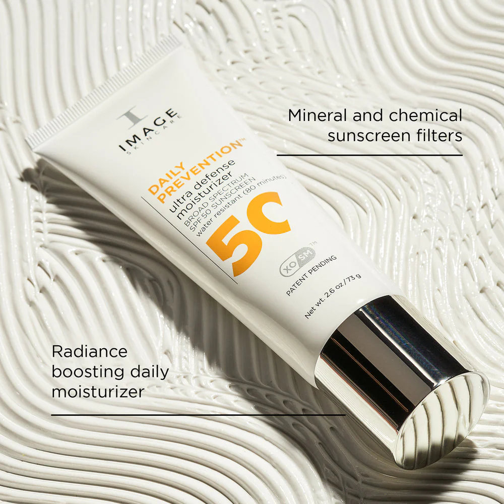 DAILY PREVENTION Ultra Defence Moisturiser SPF 50 - Image 3